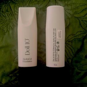 Doll 10 HydraGel Foundation